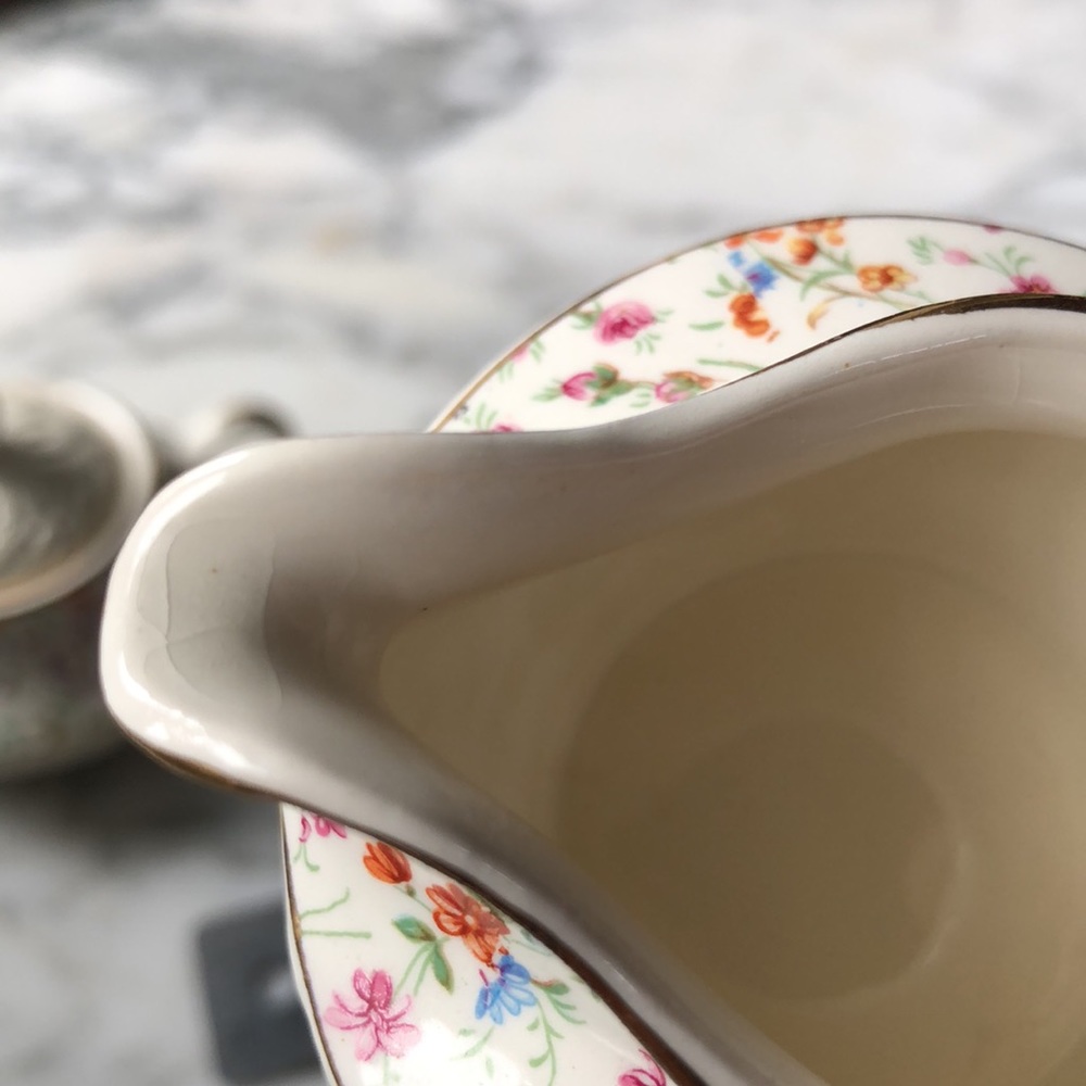Creamer & Sugar - Picture 14 of 14